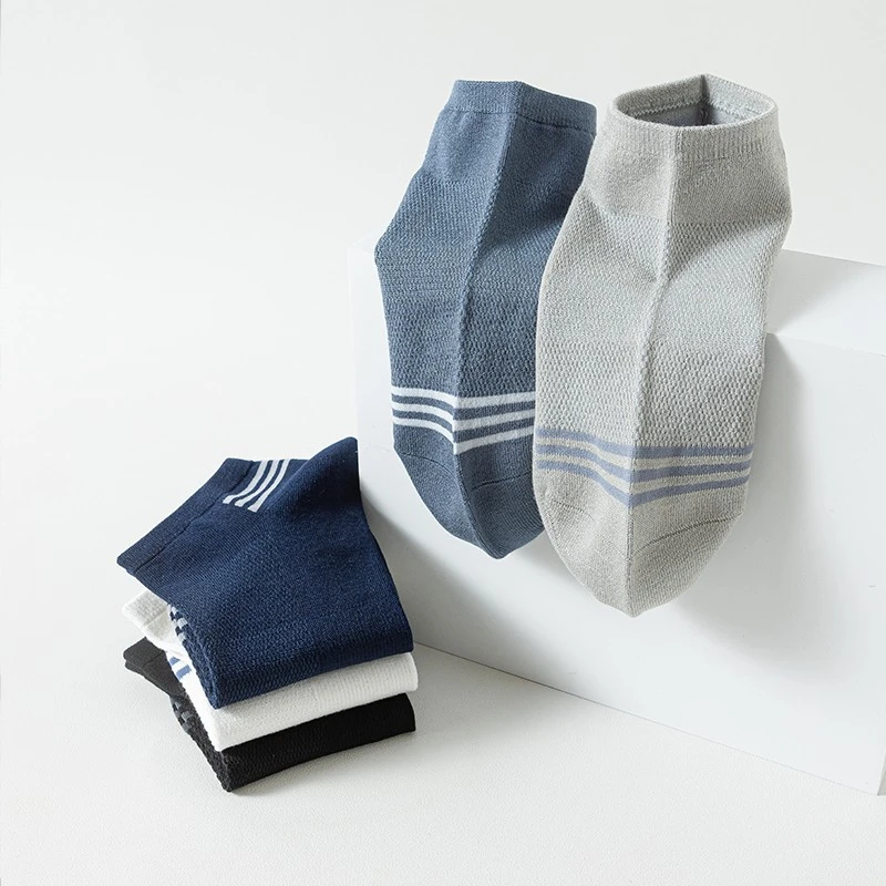 Mens White Cotton Crew Socks best